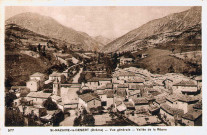 Vue générale du village et la Roanne.