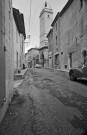 Donzère. - La tour de l'Horloge Grande Rue.