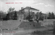 L'ancienne école et mairie.