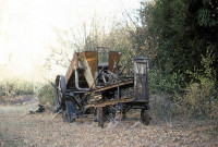 Omblèze.- Machine agricole au hameau d'Ansage.