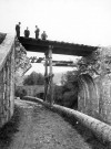 Piégros-la-Clastre.- Contrôle du pont ferroviaire sur la Drôme le 9 octobre 1944, par Monsieur Briat.