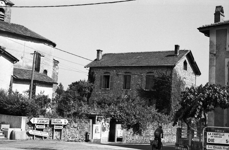 Sainte-Eulalie-en-Royans. - La cure.