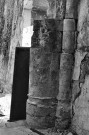 La Bâtie-Rolland.- Pilier sud sous la tribune de la chapelle Saint-Roch.
