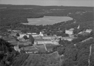 Montjoyer. - Vue aérienne de l'abbaye Notre Dame d'Aiguebelle.