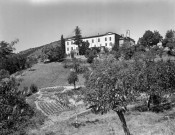 Sainte-Croix.- Ancien monastère de chanoines.