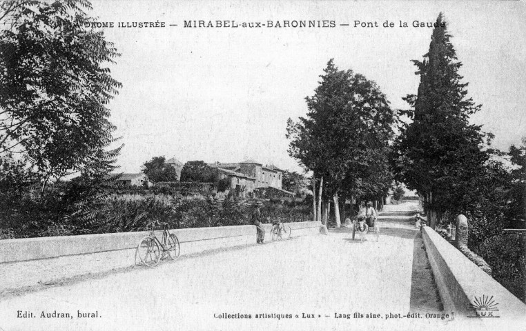 Le pont sur le ruisseau la Gaude.