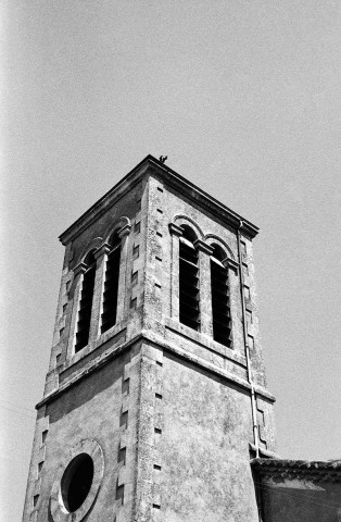 Malataverne. - Le clocher de l'église Saint-Jean-Baptiste.