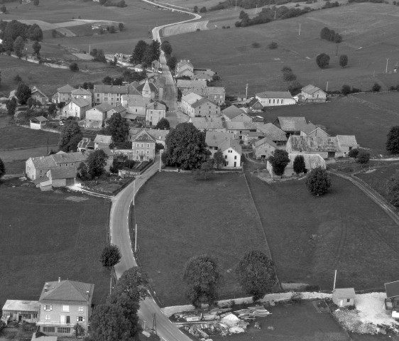 Vue aérienne du village.