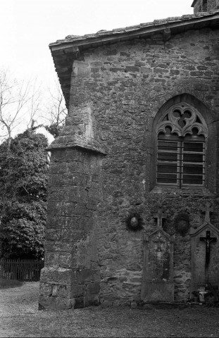 Bathernay.- Façade nord de l'église Saint-Etienne.