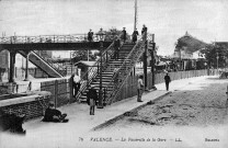 Valence.- La passerelle du Pont du Gat.