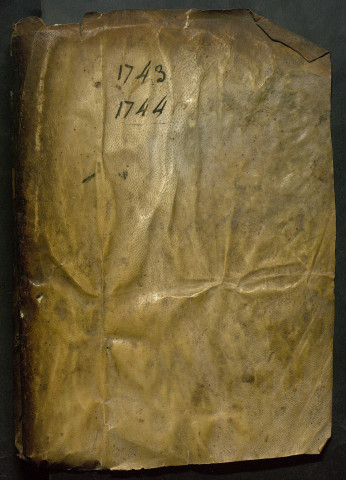 14 février 1743-28 décembre 1744