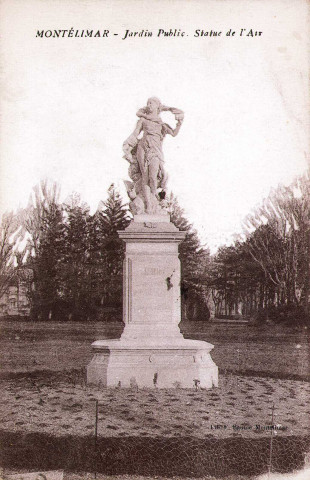 Le Jardin Public, la statue de l'Air (1889).