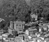 Vue aérienne d'une partie de la ville et de l'église Saint Jean-Baptiste.