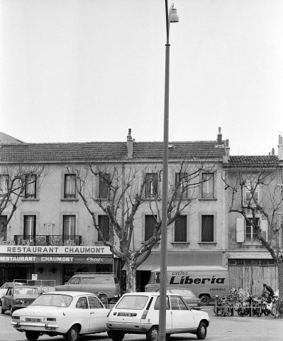 Valence.- Avenue Sadi Carnot.