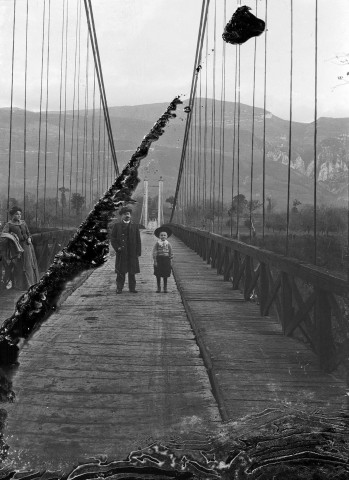 [Isère.- Premier pont suspendu sur le Drac près de Grenoble.]
