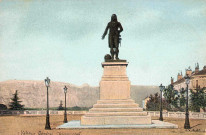 La statue de Jean-Étienne Championnet (1848).