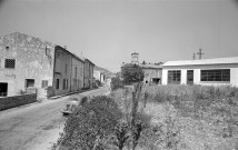 Roche-Saint-Secret-Béconne. - La rue principale du village