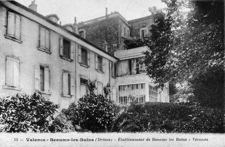 L'établissement thermal des Baumes.