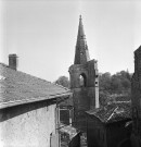 Saint-Jean-en-Royans. - Le clocher de l'église Saint-Jean.