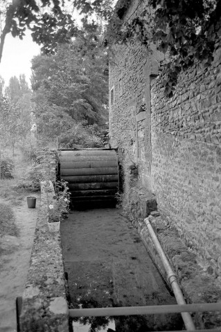Charmes-sur-l'Herbasse. - Le moulin à eau de l'auberge du Vieux Moulin.