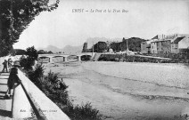 Crest.- Vue du pont Soubeyran et de la Drôme.