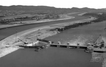 Aménagement du Rhône Chute de Baix. Logis-Neuf. Le Barrage de retenue et le Canal.