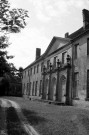 Triors.- Façade nord du château.