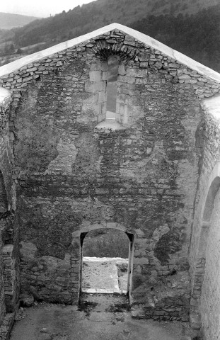 Marsanne. - Pignon arrière de la façade occidentale de l'ancienne église Saint-Félix.