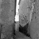 Étoile-sur-Rhône.- Façade sud du château Diane de Poitiers rue du Four.