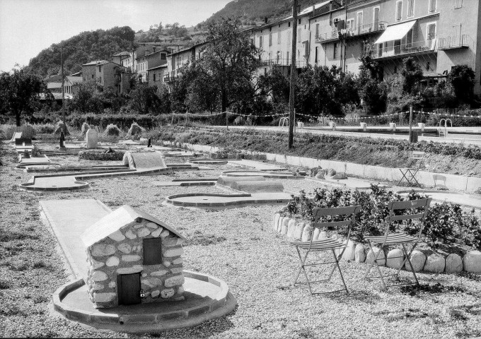 Châtillon-en-Diois. - Le golf miniature.