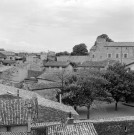 Étoile-sur-Rhône.- La façade ouest du château Saint-Ange.