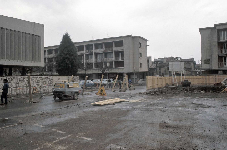 Valence.- Construction du parking Belle Image.