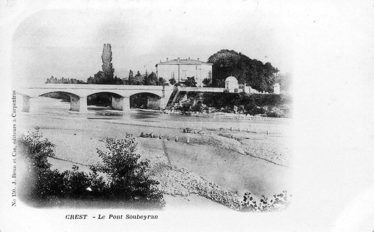 Vue de la rive gauche de la Drôme.