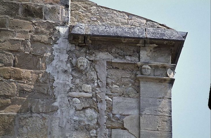 Rousset-les-Vignes.- Détail de l'église.