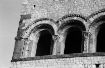 Montélimar. - Détail de la façade ouest du château des Adhémar.