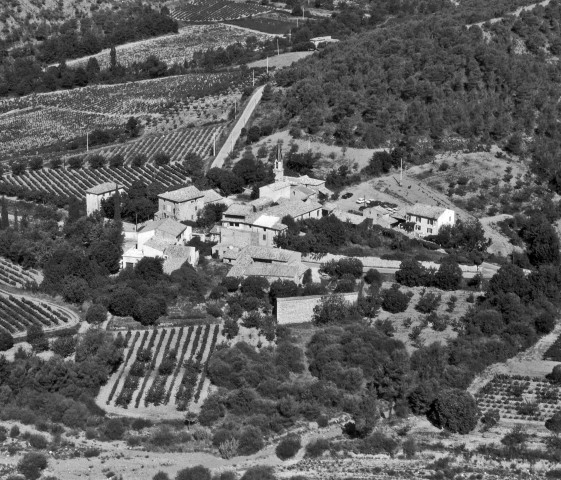 Vue aérienne du village.