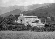 Vesc.- L'église Saint-Pierre.