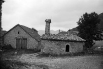 Boulc.- La façade nord de la chapelle du hameau des Tatins.