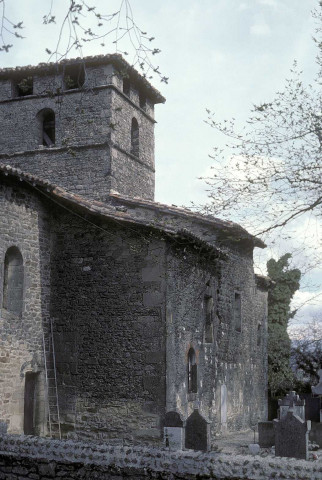 Bathernay.- Façade sud de l'église.