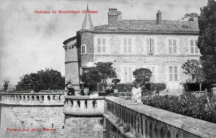 Le château (XV-XVIe siècle).