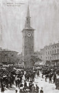 Romans-sur-Isère.- La tour Jacquemart et le marché aux chevaux.