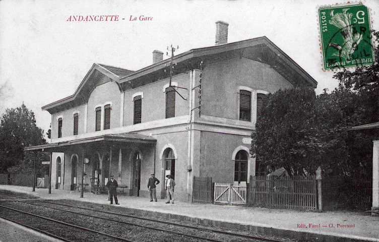 La gare construite en 1855.