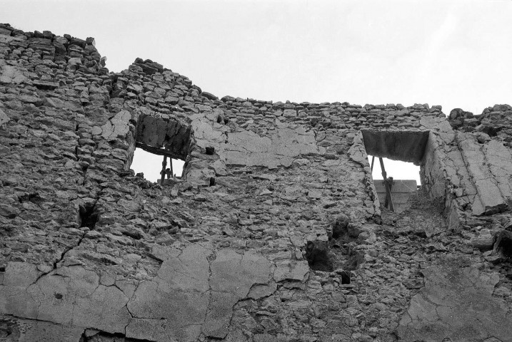 Allan. - La chapelle Barbara, avant la restauration de 1976.