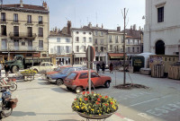 Valence.- Les premières rues piétonnes.