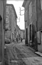 Étoile-sur-Rhône. - Grande rue.