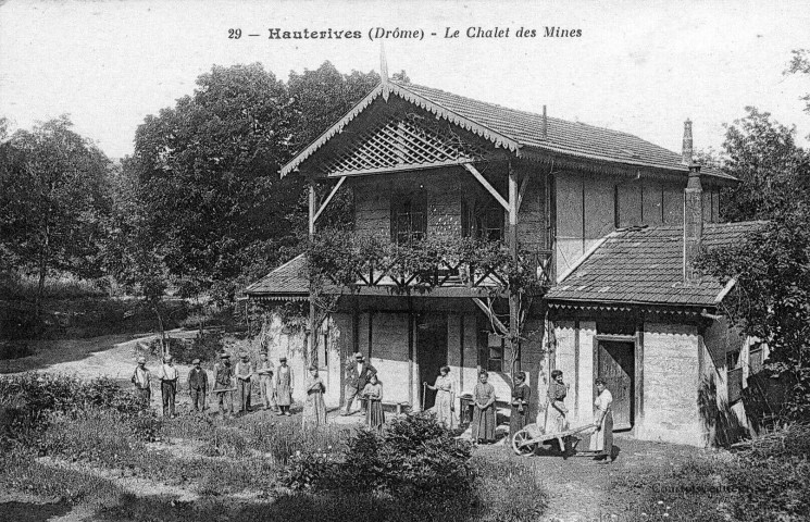 Chalet sur le site de la mine de lignite.