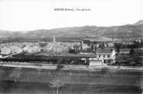 Vue générale du village et de la gare.