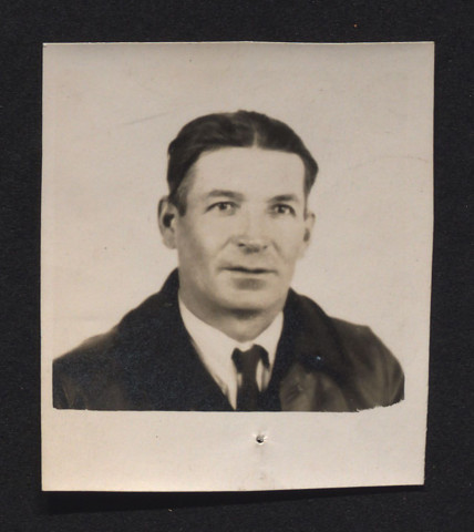 Villeneuve , René Émile