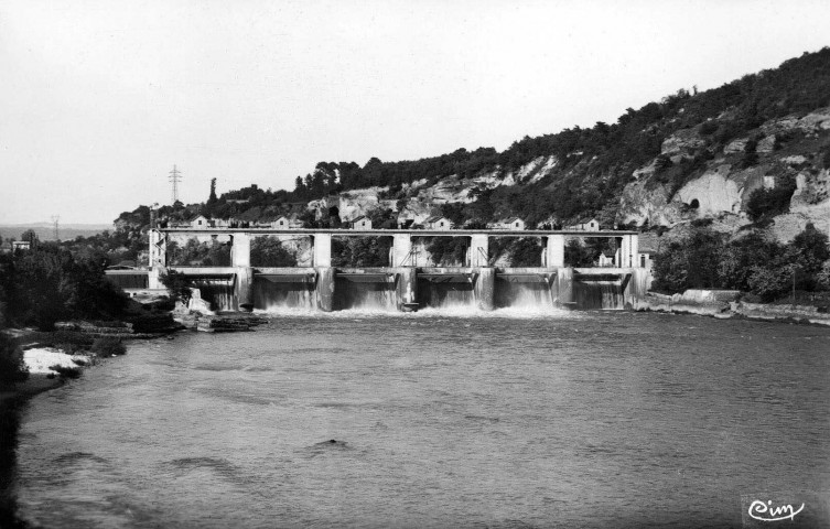 Barrage sur l'Isère.