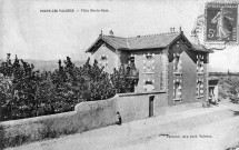 Portes-lès-Valence.- Villa de la rue principale, l'actuelle rue Jean Jaurès, avant la plantation des platanes en 1910.